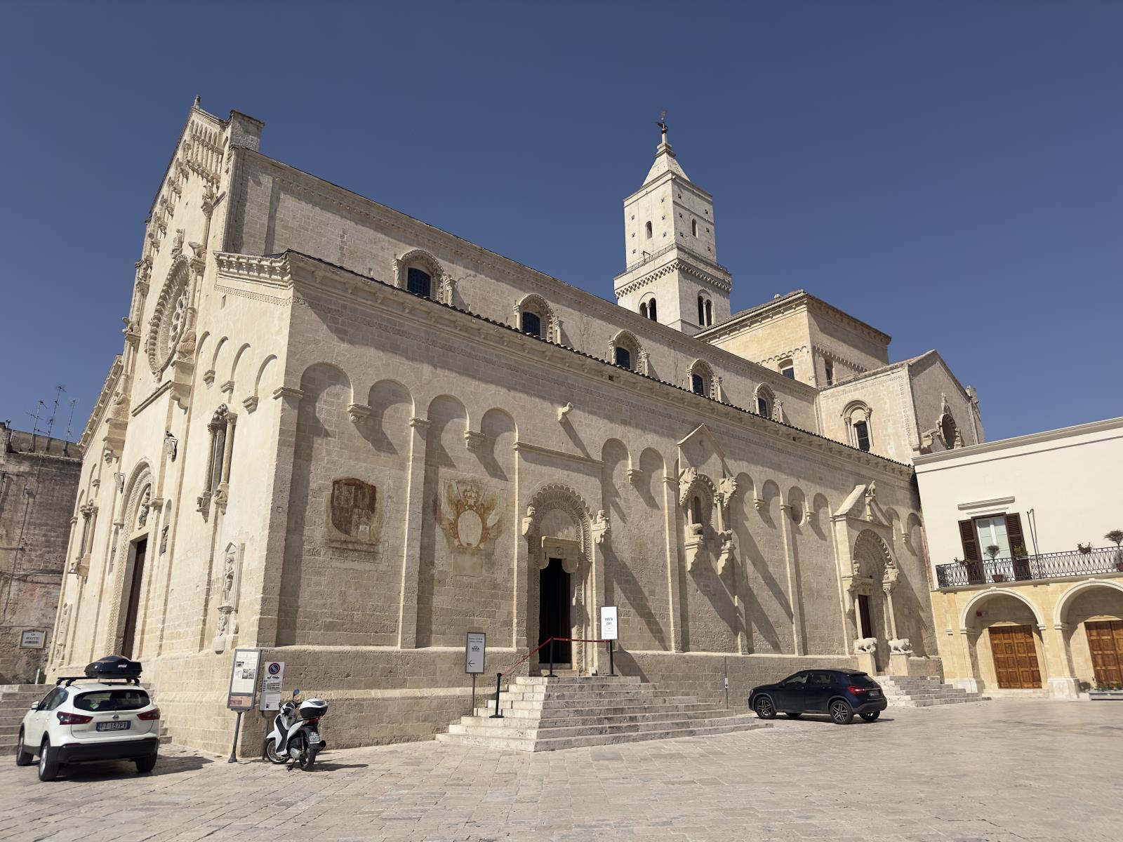 italien_basilikata_apulien_matera_reisetipps_sehenswuerdigkeiten_kathedrale_duomo_4